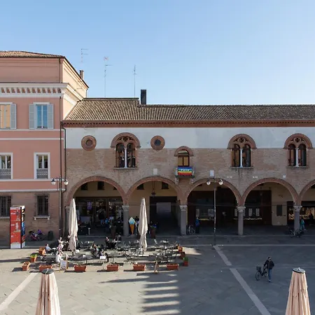 Appartamento In Piazza 'apartments&relax' *